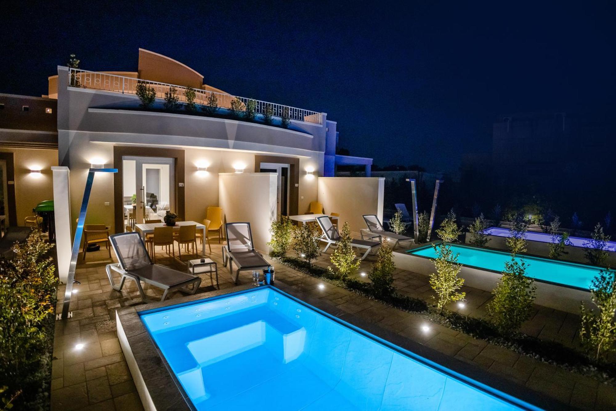 La Collina Di Montegrappa - Suites With Heated Private Pool - Suites With Shared Pool Tuglie Extérieur photo