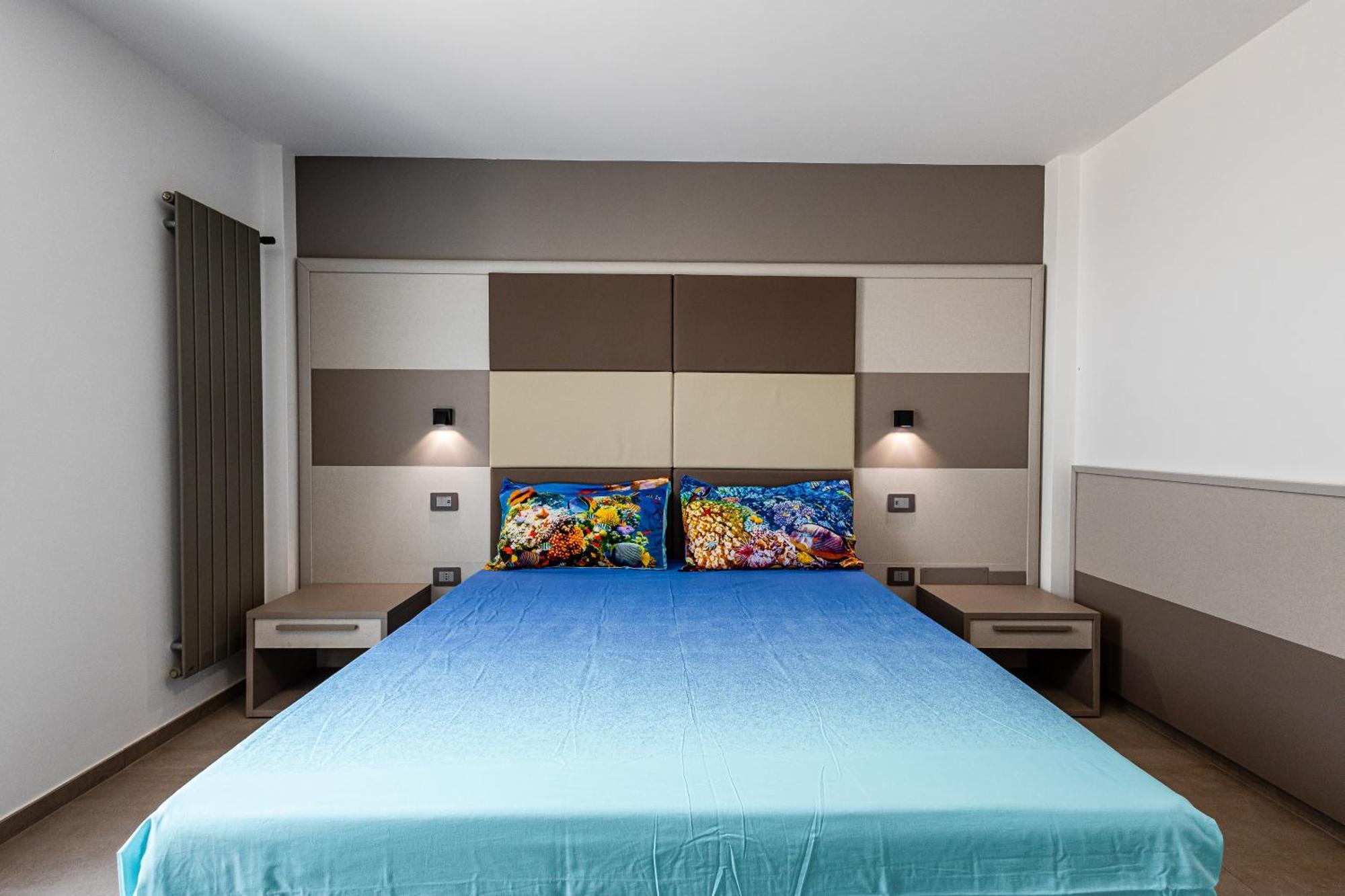 La Collina Di Montegrappa - Suites With Heated Private Pool - Suites With Shared Pool Tuglie Extérieur photo